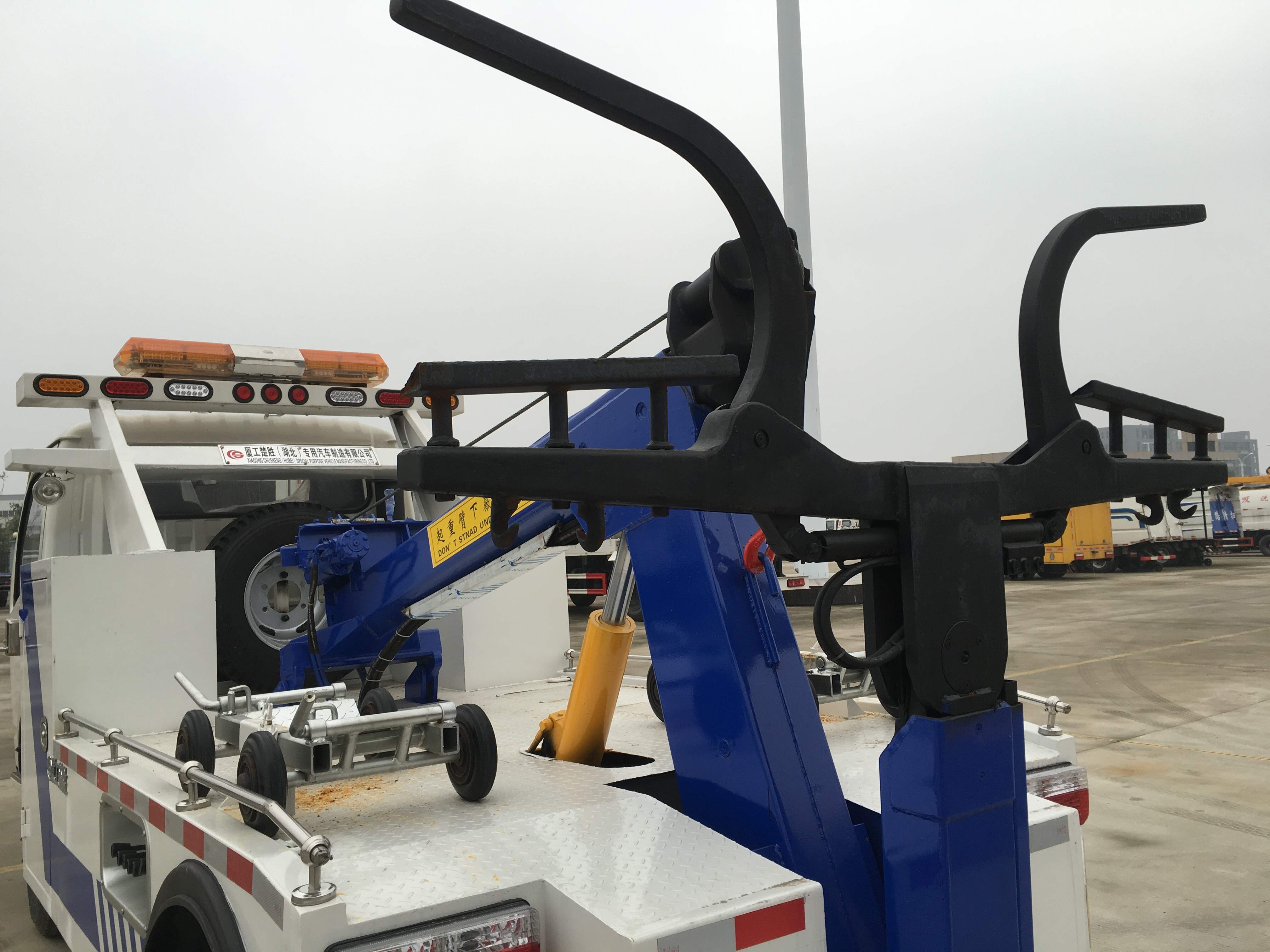 international wrecker tow truck for sale ,international wrecker truck