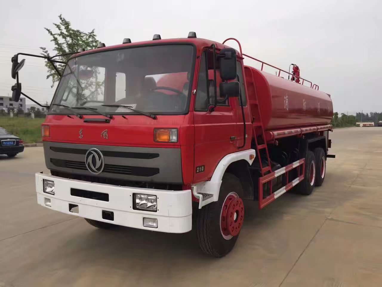 Dongfeng 6x4style 15m3 fire truck water tank