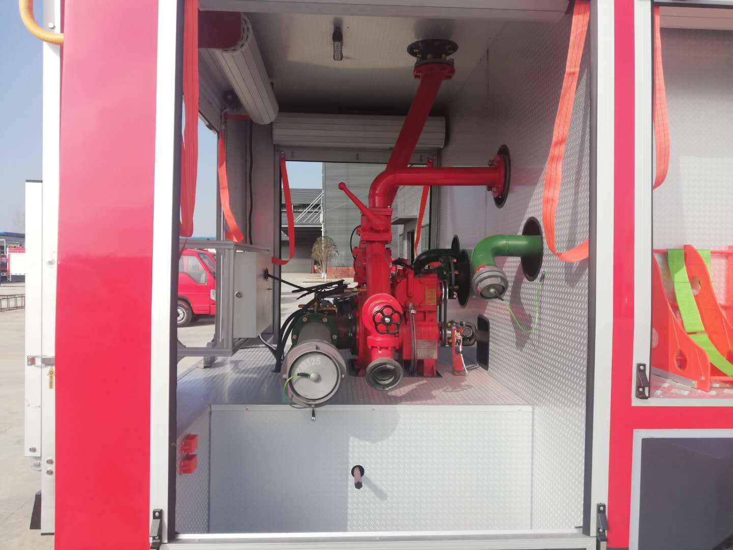 fire fighting trucks cost ,fire fighting trucks suppliers